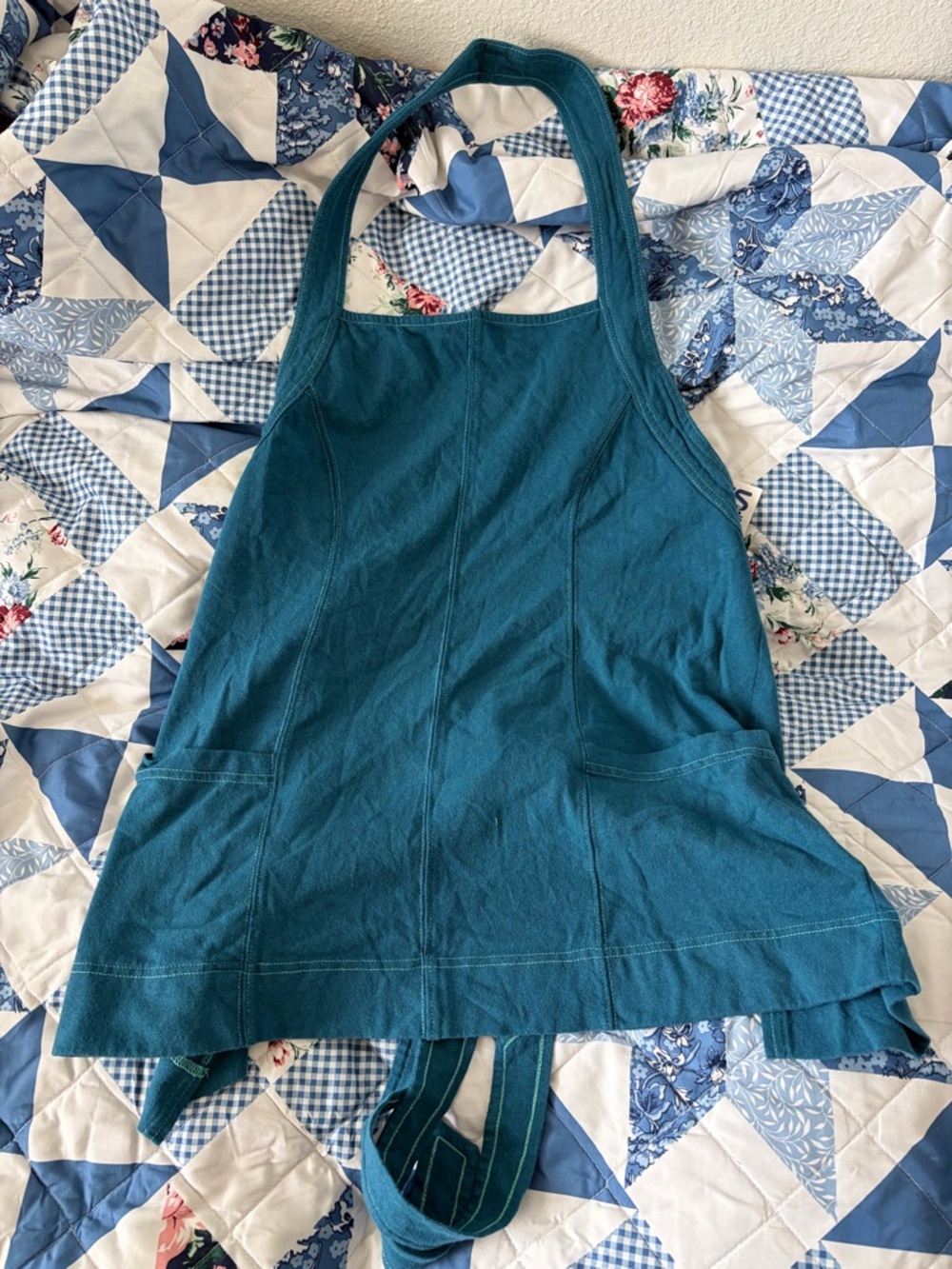 Free people free-est Teal Halter Apron top with Front Pockets size M nwot